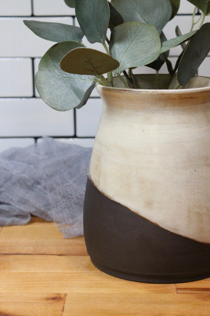 The Modern Vase